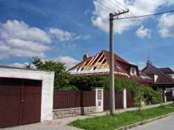 Nadkrokevní izolace střechy, RD Plzeň-Černice